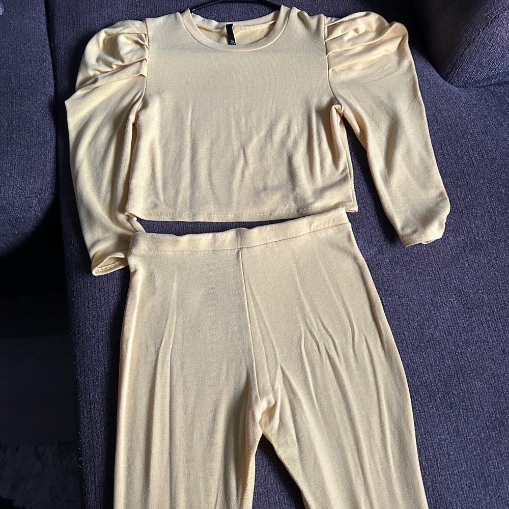 Women’s 2pc set